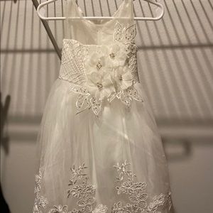 Flower Girl Dress (wedding)
